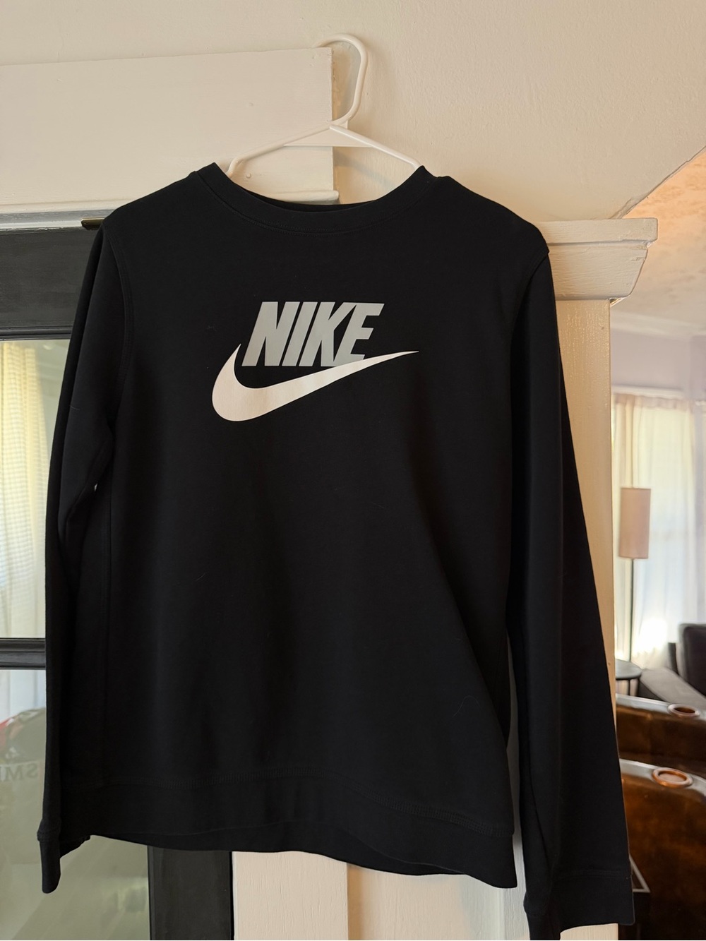 Nike Crew Neck Sweatshirt (Size Youth XL)